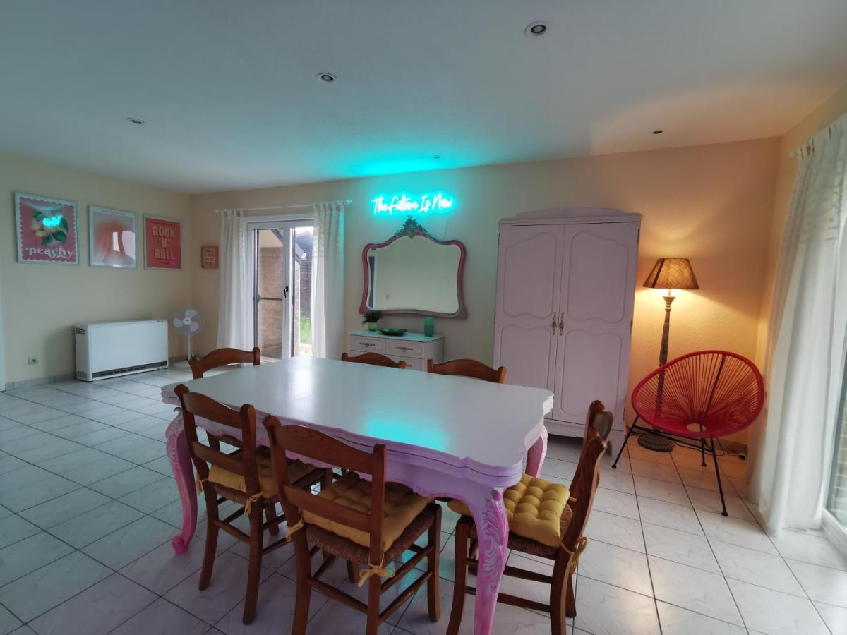 Izzy'S Rainbow House Villa เดอฮาน ภายนอก รูปภาพ