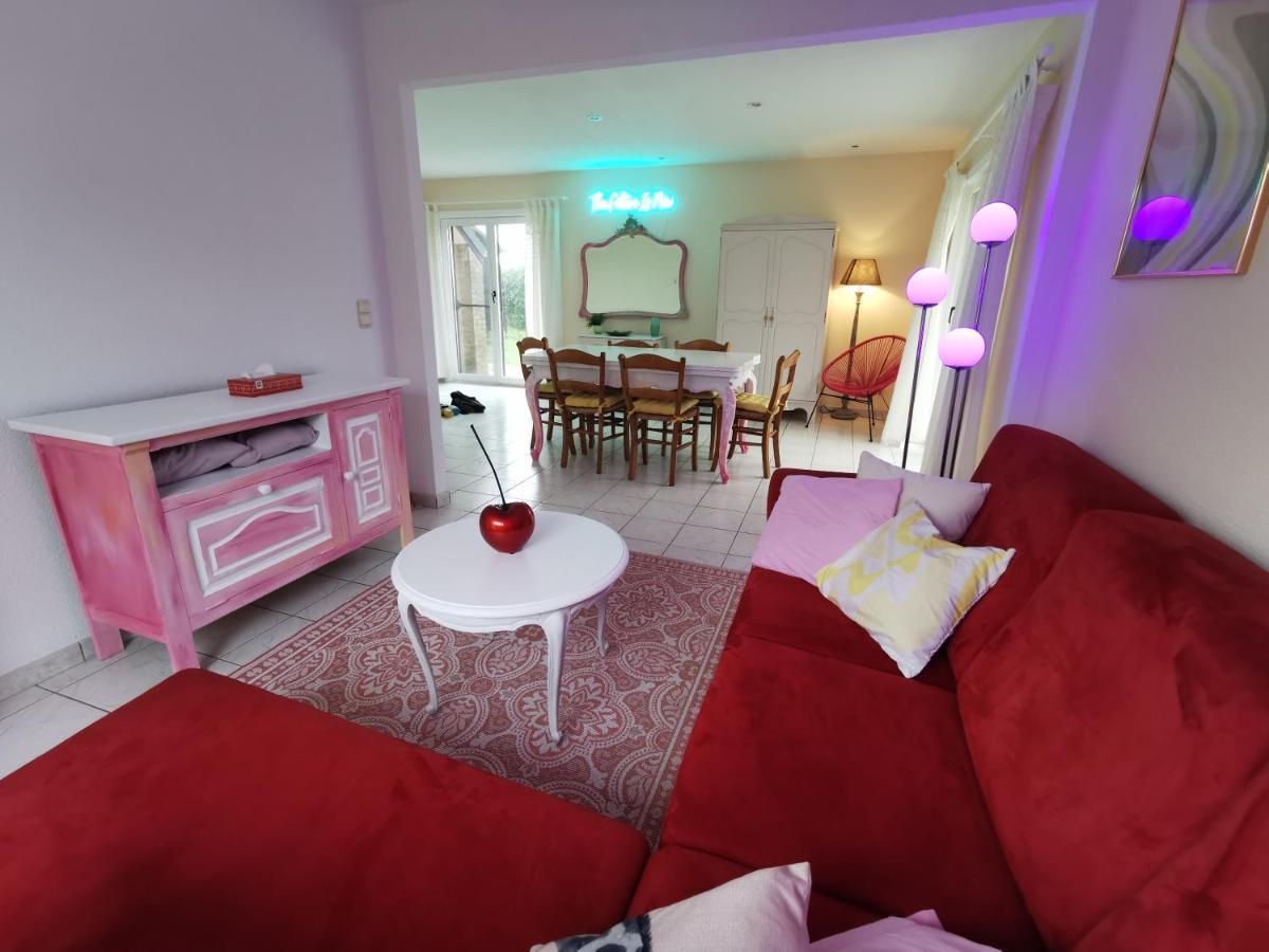 Izzy'S Rainbow House Villa เดอฮาน ภายนอก รูปภาพ