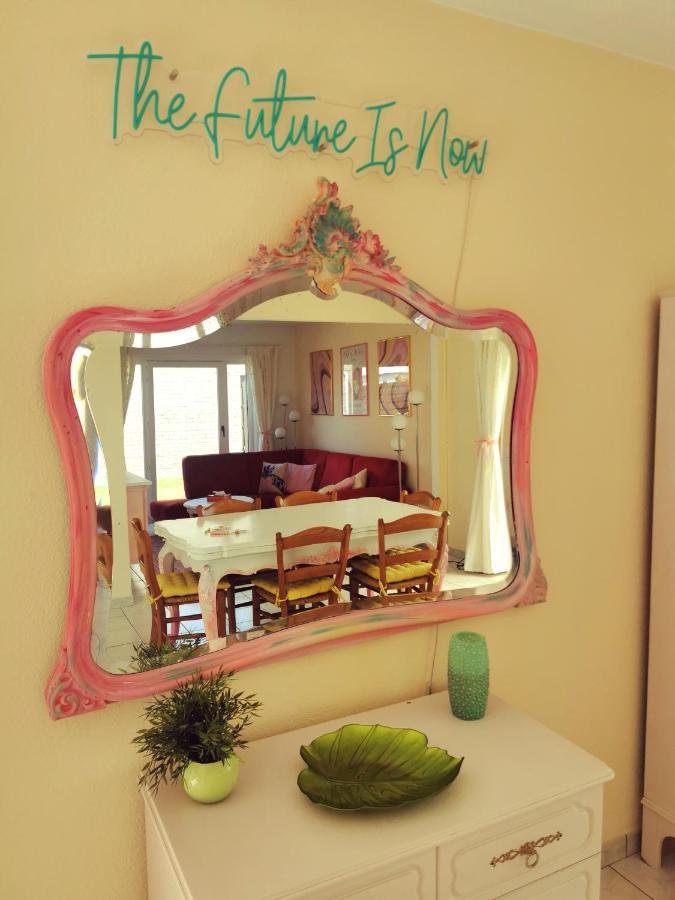 Izzy'S Rainbow House Villa เดอฮาน ภายนอก รูปภาพ
