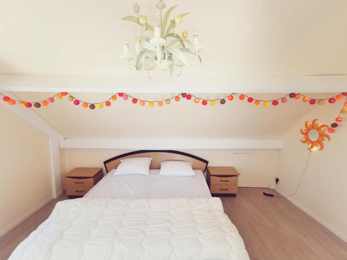 Izzy'S Rainbow House Villa เดอฮาน ภายนอก รูปภาพ